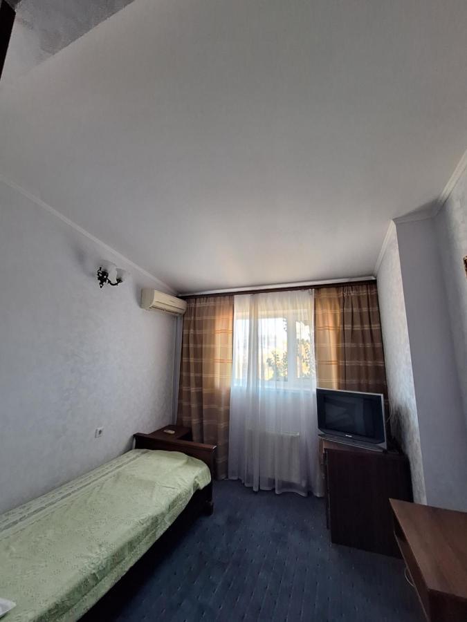 Барселона Hotel Mizikevycha Ngoại thất bức ảnh