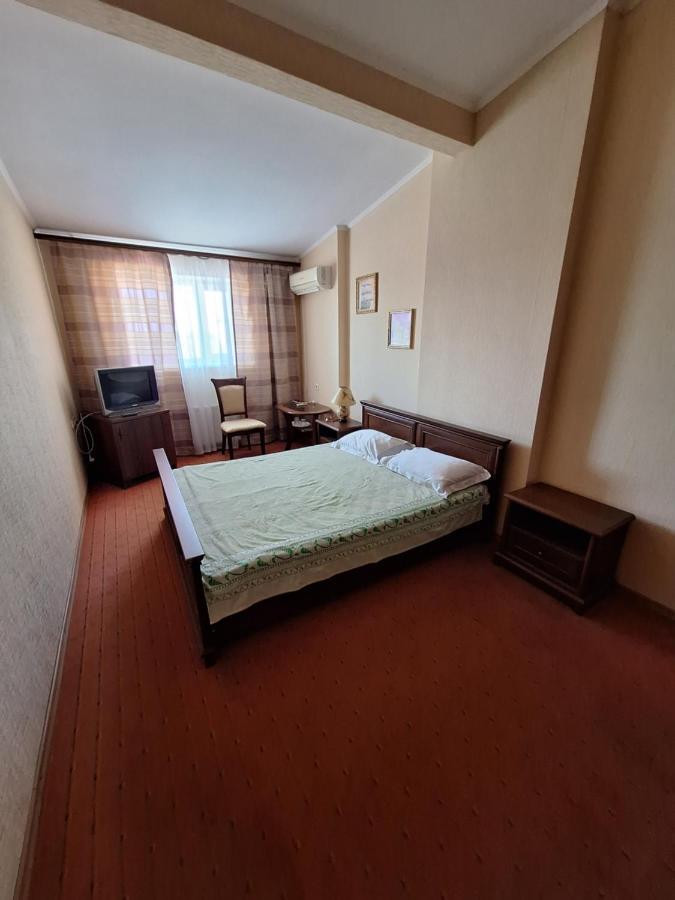 Барселона Hotel Mizikevycha Ngoại thất bức ảnh