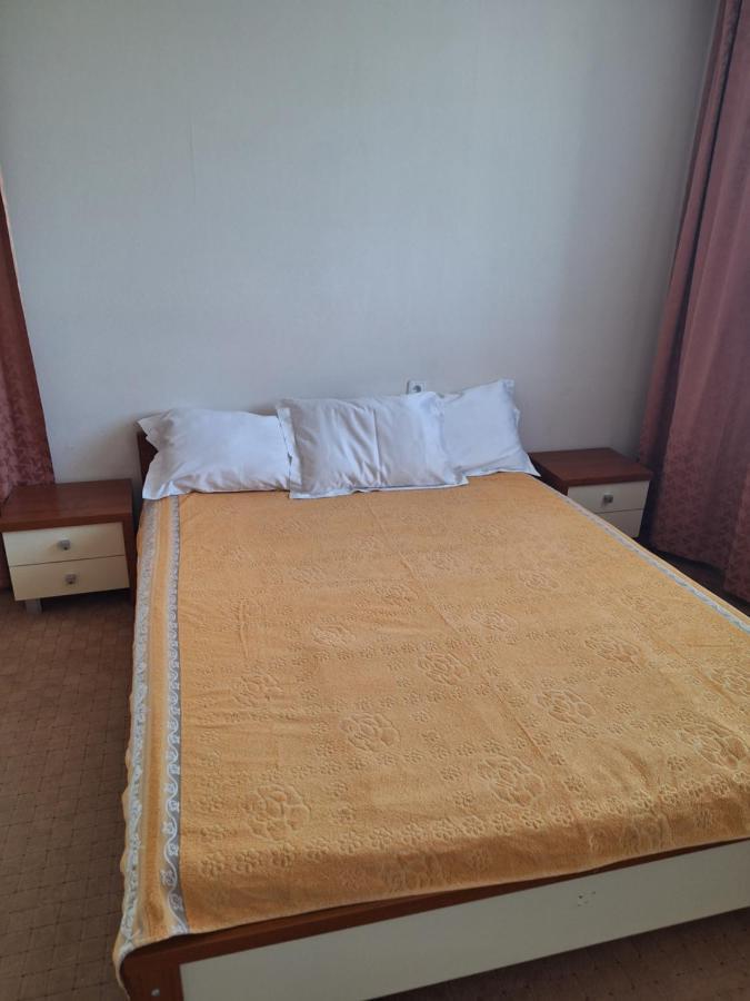 Барселона Hotel Mizikevycha Ngoại thất bức ảnh