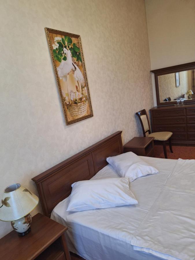 Барселона Hotel Mizikevycha Ngoại thất bức ảnh